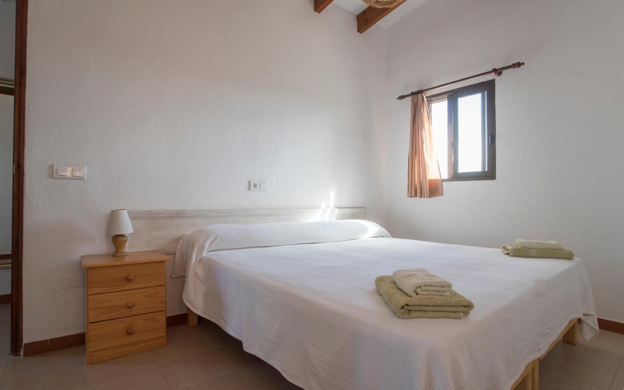 Apartamentos Casa Eugenio Formentera La Savina  Exteriör bild